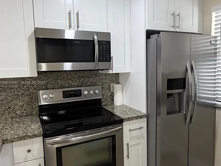8443 Royal Palm Blvd #8443 — Photo 8