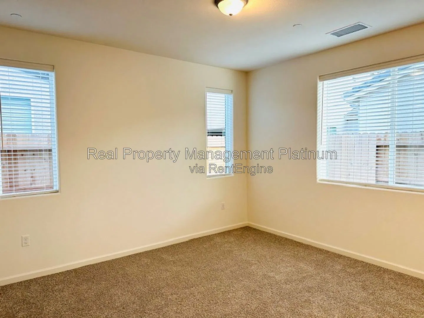4 bed, 2.0 bath, 1675 sqft, $2,450 — Photo 4