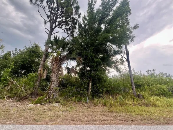 7370 Sioux St #15, Pt Charlotte, FL 33981
