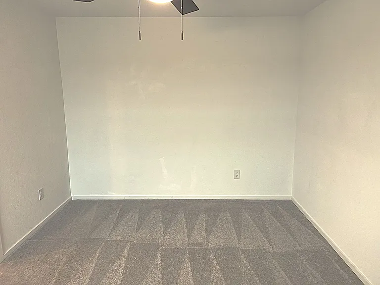 18210 Via Aurelia Dr — Photo 22
