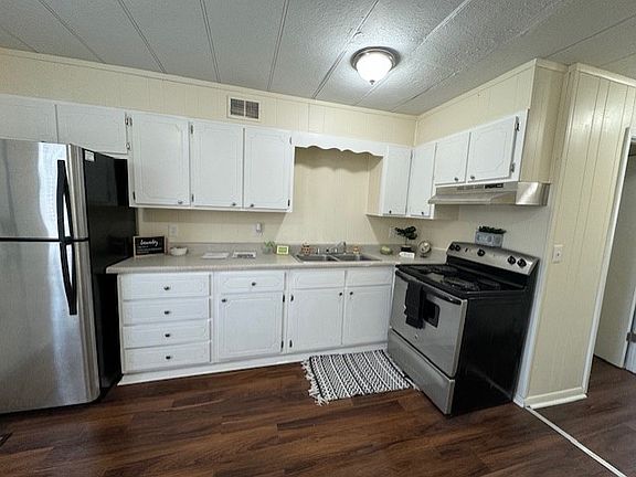 3rd image of 2055 Washington Ave #5