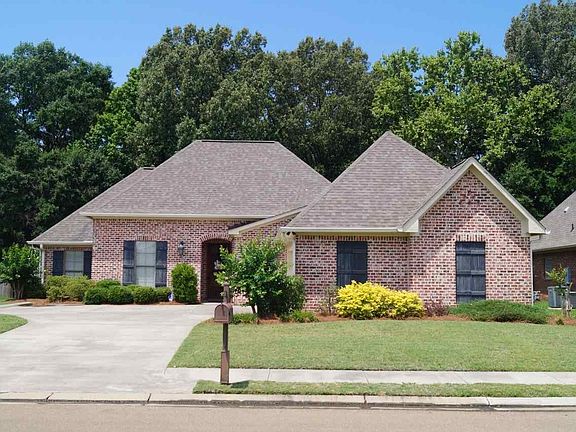 3rd image of 226 Stillhouse Creek Dr
