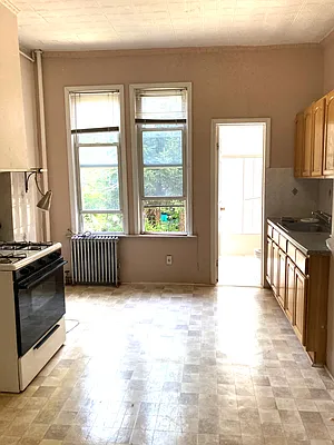 Rented by Triplemint | media 10