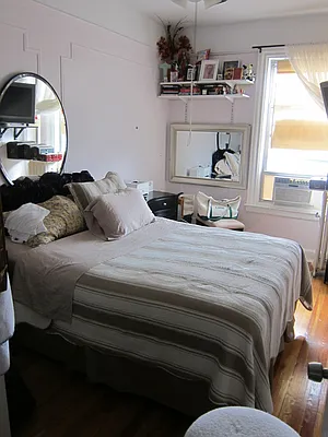 Rented by Realty 2000 Corp | media 99