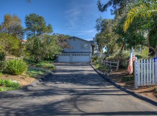 1408 Golden Crest Dr, Escondido, CA 92029