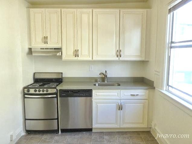 1st image of 1385 Clay St APT 14