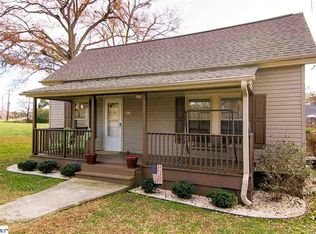 203 Mills Ave, Liberty, SC 29657