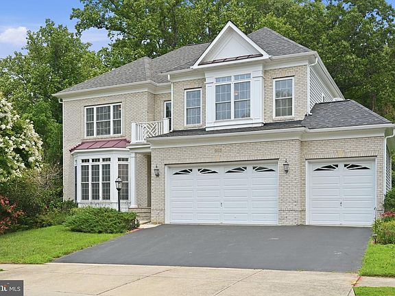 2nd image of 903 Scupper Ct