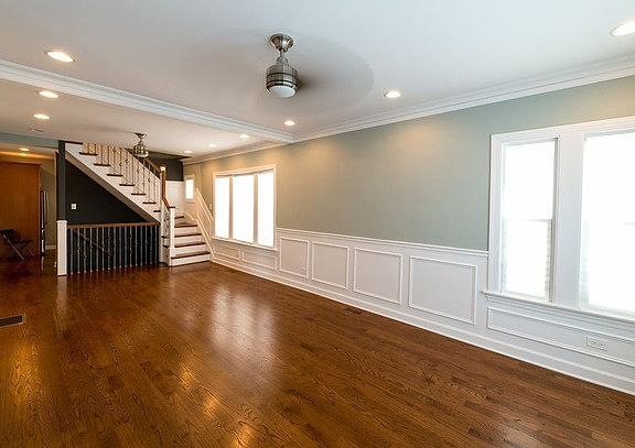 4th image of 3940 N Nordica Ave