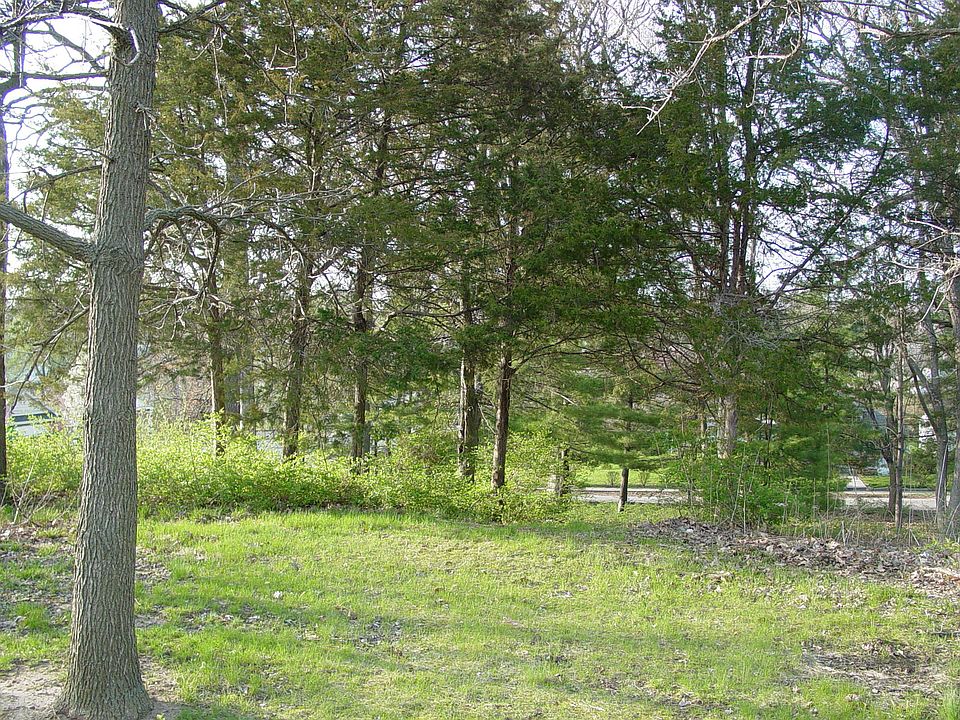 1st image of 725 East Adams Street