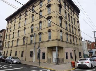 706 24th St APT 1, Union City, NJ 07087