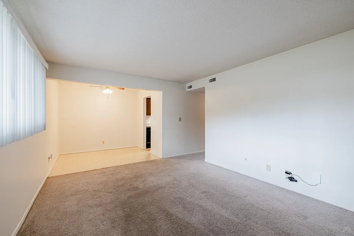 Floor plan 2 Bed, 1.5 Bath B