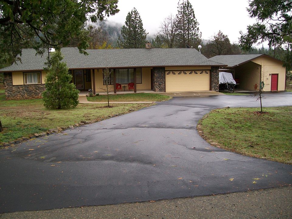 1st image of 17079 Cottontail Ln