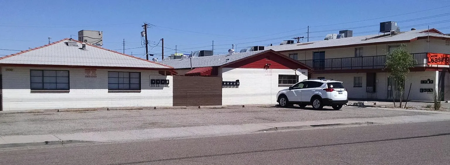1 bed, 400 sqft, $850 — Photo 2
