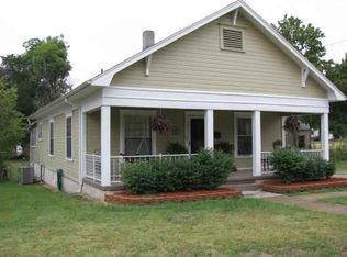 217 E Benton St, Monett, MO 65708