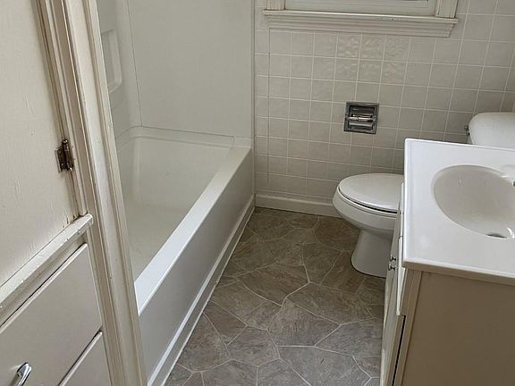 Main Floor Bath