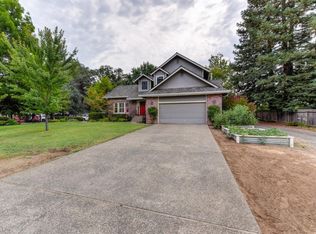 3679 Frost Ln, Loomis, CA 95650