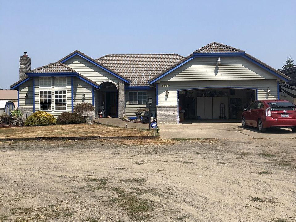 1st image of 16001 NE 61st Ave