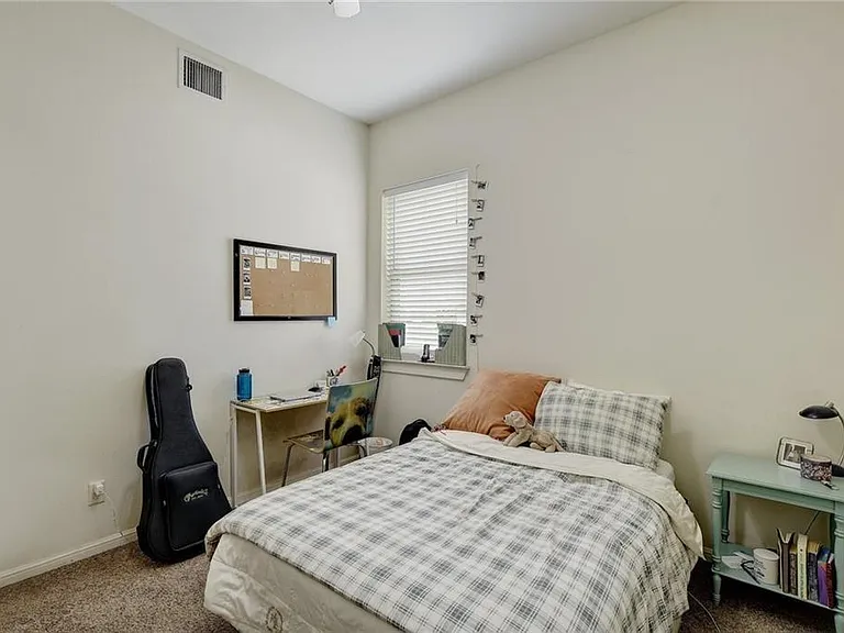 2708 San Pedro St #301 — Photo 14