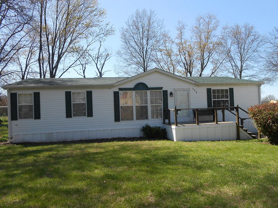 1st image of 304 Douglas Dr