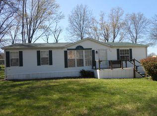 304 Douglas Dr, Auxvasse, MO 65231