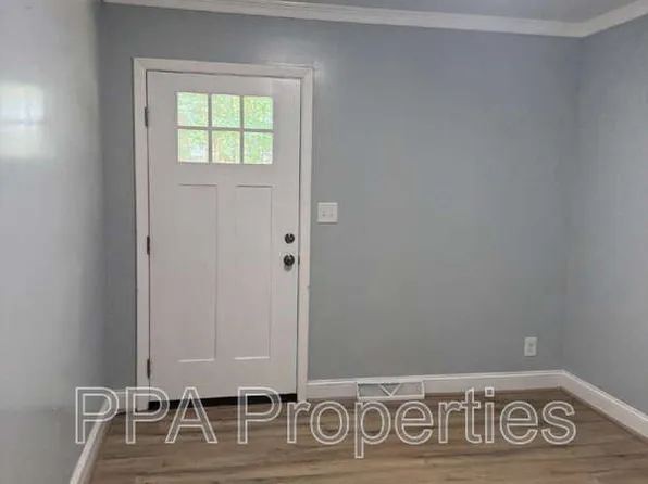 2404 Francis St, Durham, NC 27707