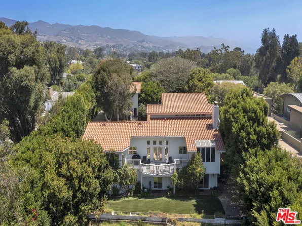 6805 Wildlife Rd, Malibu, CA 90265