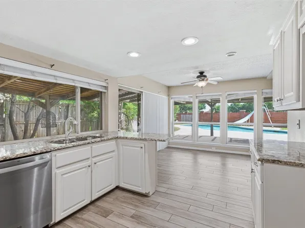 1622 Wendy Way, Richardson, TX 75081