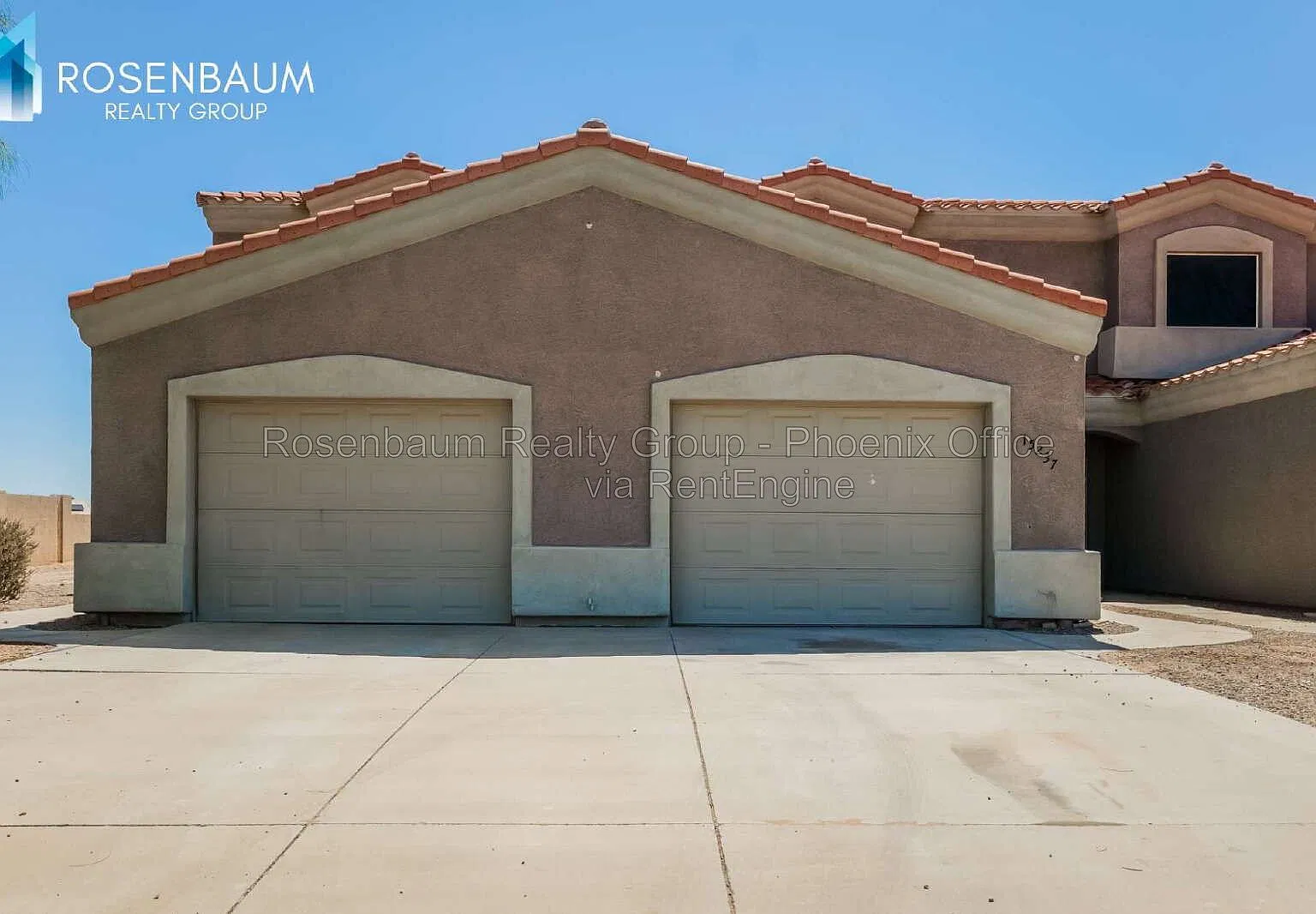 2 bed, 2.0 bath, 1210 sqft, $1,095 — Photo 2
