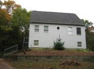 16 Forest Rd, Niantic, CT 06357