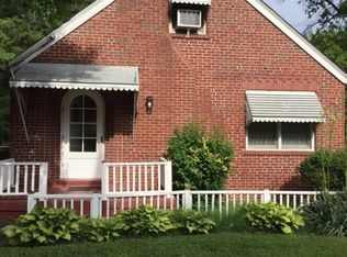 3624 Brown Rd, Saint Louis, MO 63114