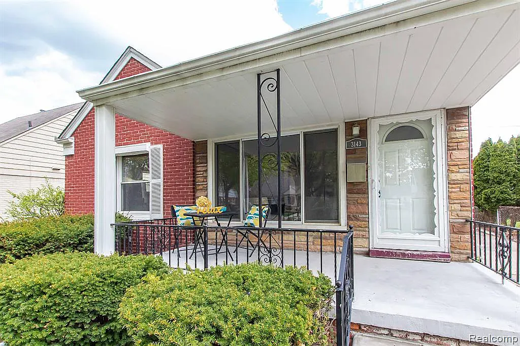 3 bed, 1852 sqft, $1,800 — Photo 4