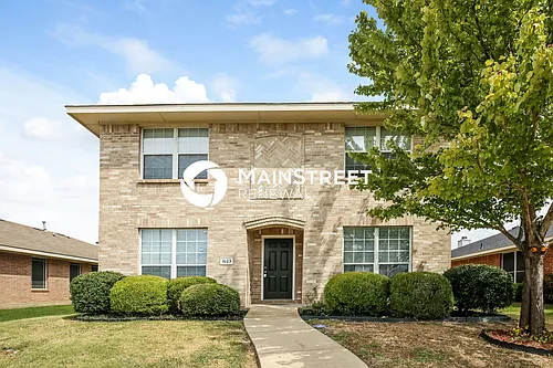 1623 Venus Dr E Photo 1