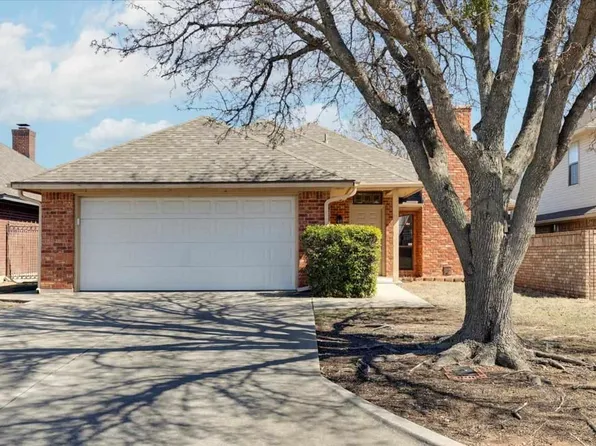 807 NW Hampton Ct, Lawton, OK 73505