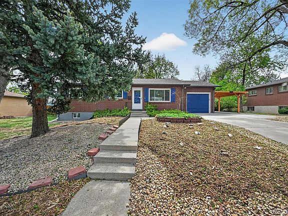 3rd image of 12204 W Exposition Drive