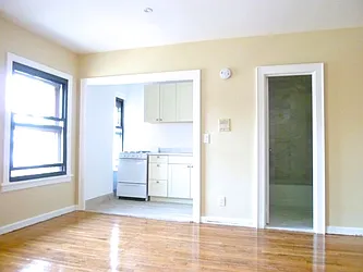 Rented by Urban Real Estate Property Group Inc