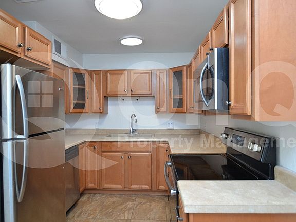 4th image of 2623 N 70th St