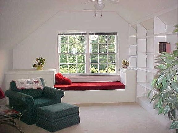 HUGE bedroom