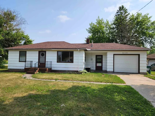 107 Kent St, Auburn, MI 48611