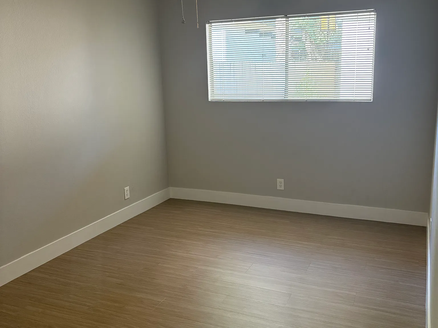 2 bed, 1100 sqft, $1,925 — Photo 4