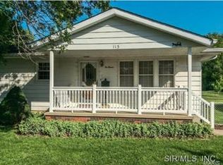 113 W Ludman St, Columbia, IL 62236