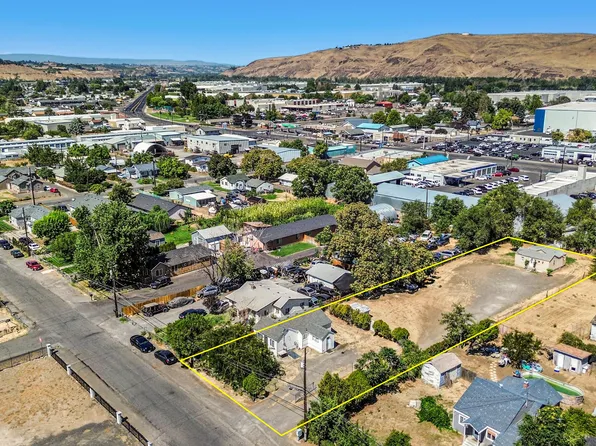 1805 Willow St, Yakima, WA 98902
