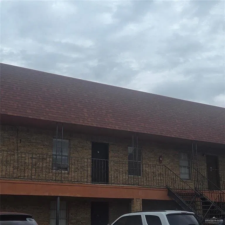 2 bed, 1.0 bath, 15500 sqft, $730 — Photo 2