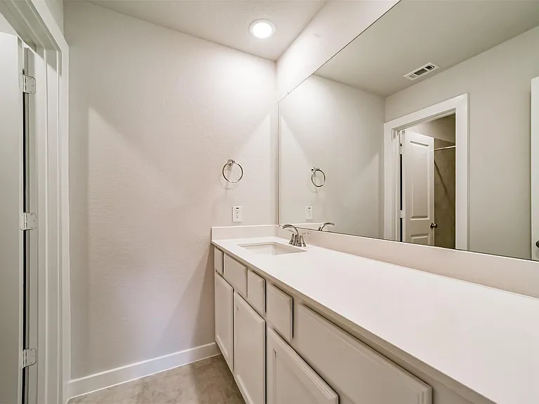 16519 Texas Hill Country Rd — Photo 35