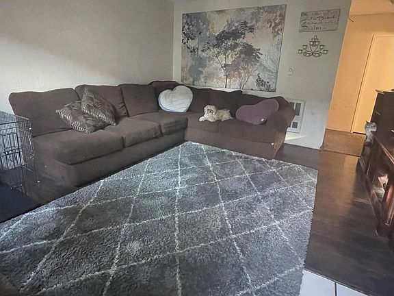 5th image of 742 A St Unit 6