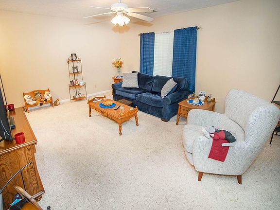 3rd image of 8003 River Park Way