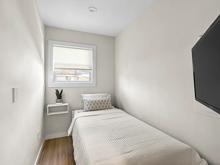 43 Homewood Dr — Photo 8