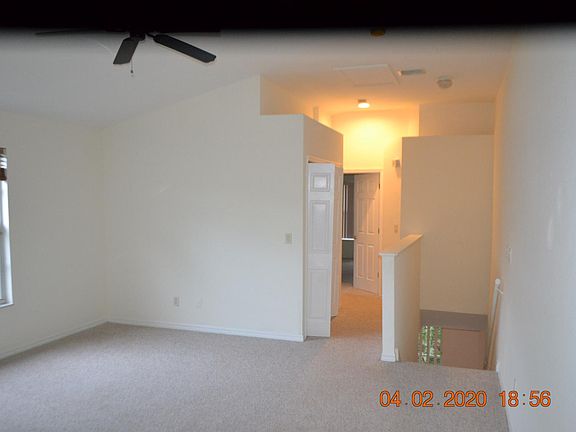 4th image of 18838 Duquesne Dr