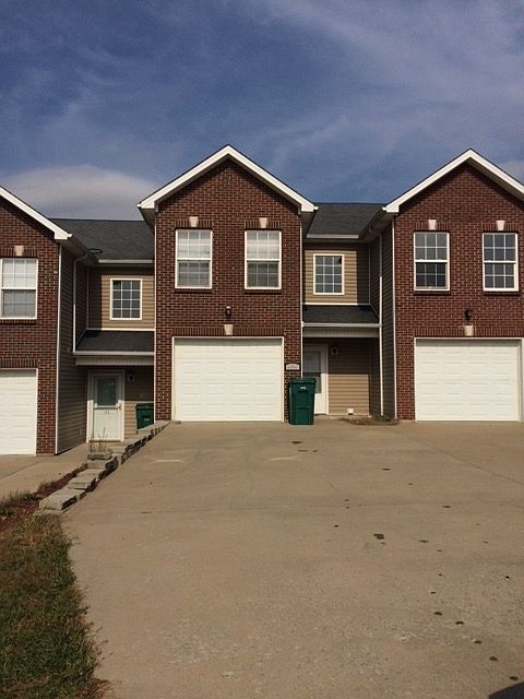 1st image of 151 Darby Woods Ct