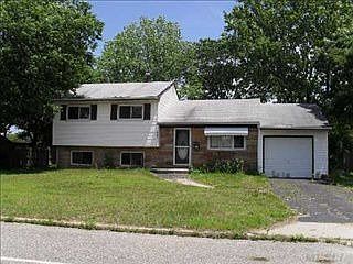 1st image of 374 Eastwood Blvd